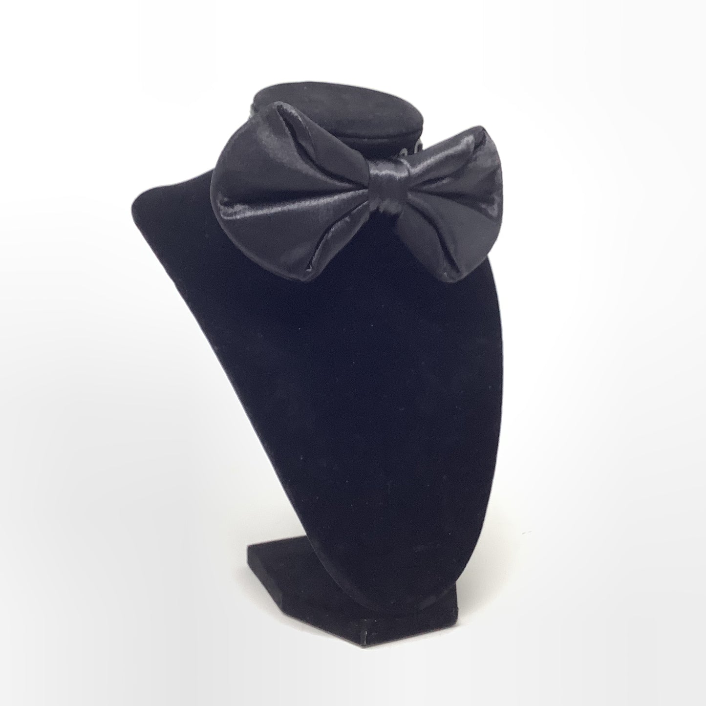 Classic Black Bow Tie - 01