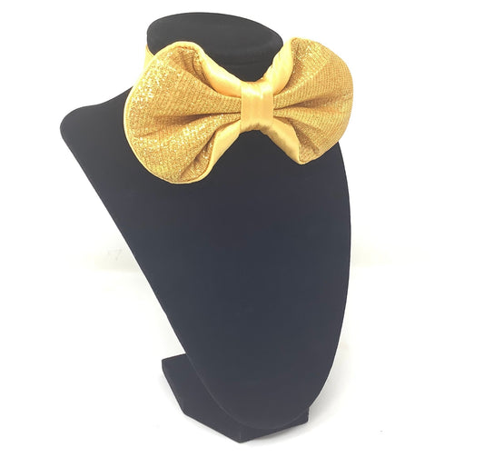 Golden Radiance Bow Tie

Shimmering yellow fabric with satin finish
Handcrafted, pre-tied, and adjustable
Lightweight luxury with bold style
Perfect for luxury weddings, galas, and festive occasions